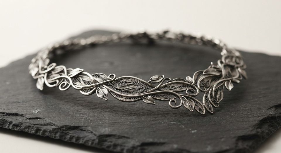 Elven-inspired collar necklace